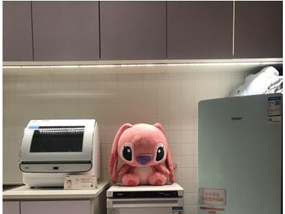 海尔“爱心妈妈室”:1次升级 1键制冷 1项标准