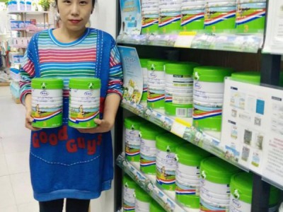 宝宝发育需要磷脂 喝婴儿配方奶粉怎么样